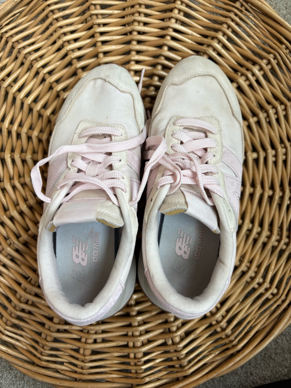 New Balance Women's 237 Sneakers in Washed Pink Colorway Size 7 - Picture 10 of 11